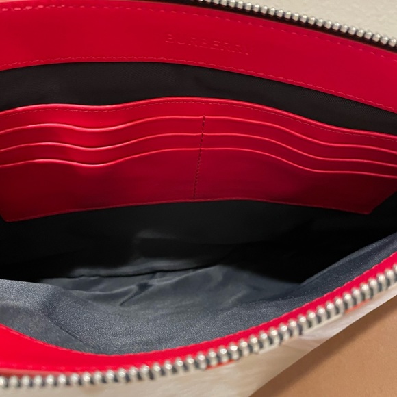 NEW Burberry Monogram Zip Pouch - Picture 7 of 10